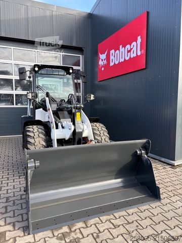 Wiellader BOBCAT L 85  Radlader  -  Breitreifen - Klima - Klapp