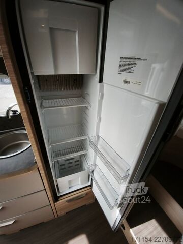 Daļēji integrēta kemperis KNAUS Van TI PLUS Platinium Selection 650 MEG,Automat