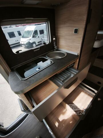 Daļēji integrēta kemperis KNAUS Van TI PLUS Platinium Selection 650 MEG,Automat