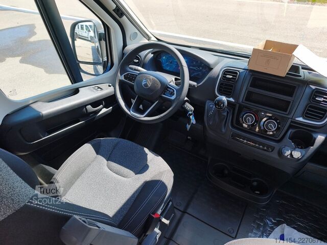 Kemperis LMC Innovan pure 640, Automatik,Längsbetten,Model 27