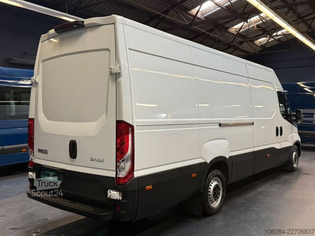 Furgão de teto alto IVECO Daily 35S18  MAXI HI-Matic AC TEMPO R-CAM LUFT