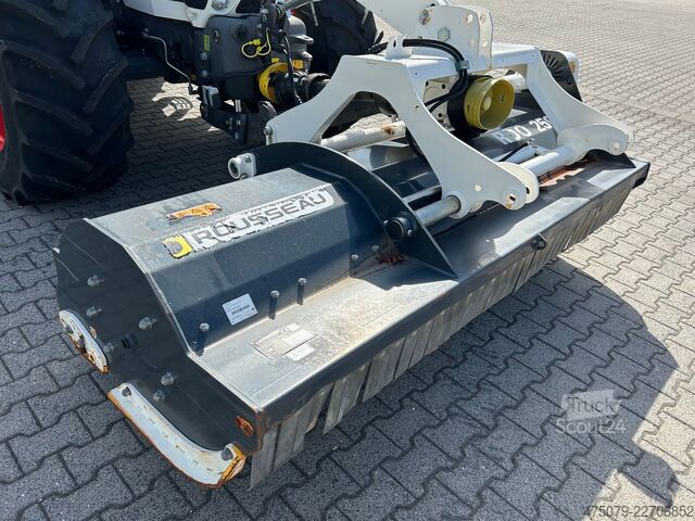 Anden CLAAS Arion 650 / Mahausrüstung