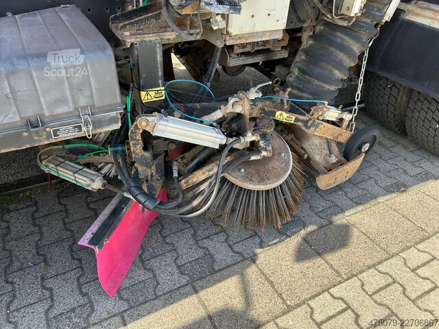 Măturătoare stradală MAN TGM 18.250 / Scarab Magnum