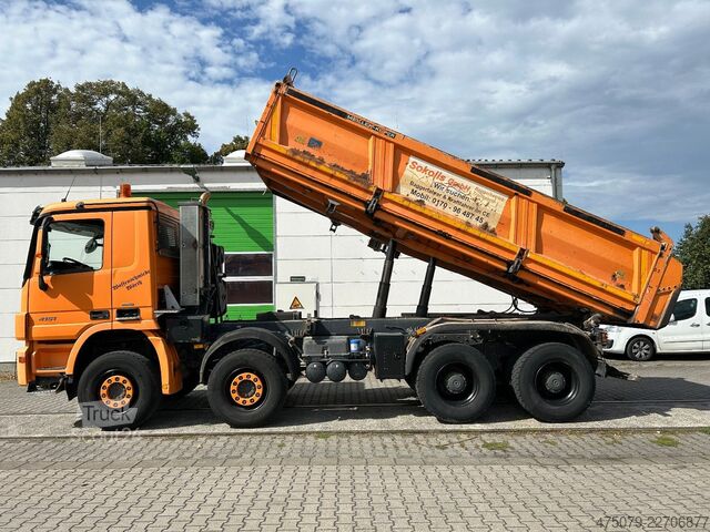 Třístranný sklápěč MERCEDES-BENZ Actros 4151 V8 8x4 / Bordmatik / Retarder
