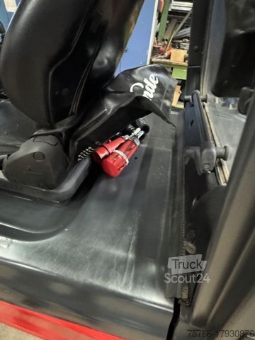 Ανυψωτικό περονοφόρο με εμπρόσθιο φορτηγό LINDE E 30 L-01 / 506 STUNDEN / TOP !!!