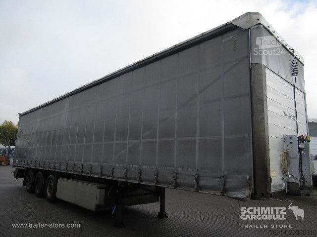 Открытый полуприцеп с тентом Schmitz Cargobull Curtainsider Standard Getränke