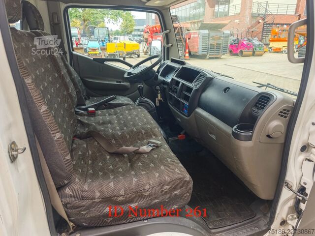 Подемна платформа Nissan Cabstar 35.12 CTE ZED 20.2H