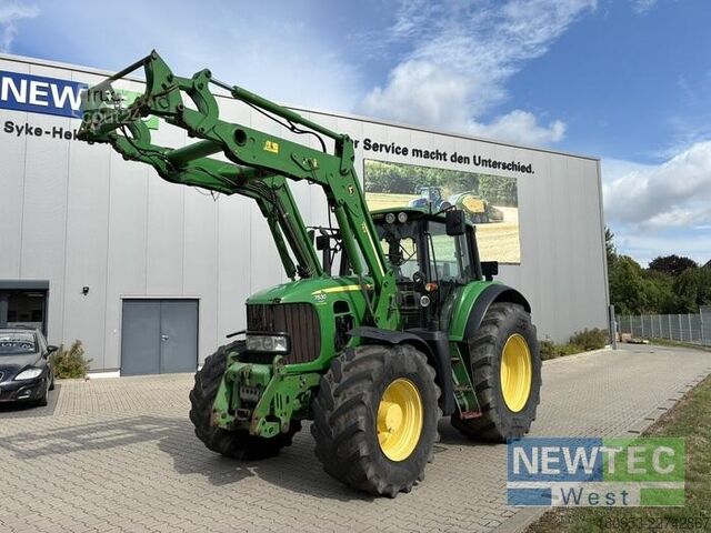 Tractor John Deere 7530