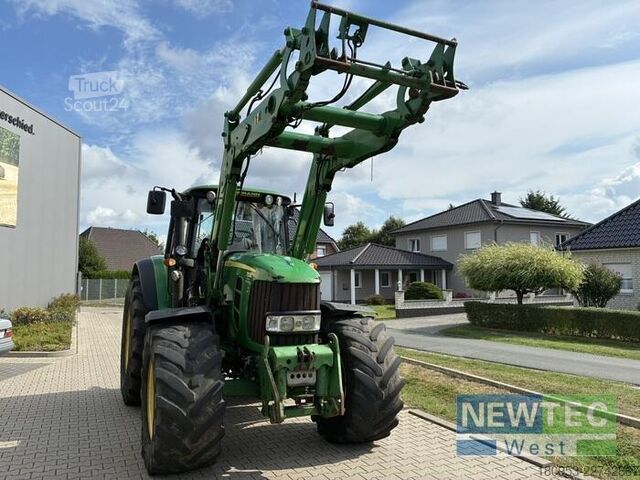 Tractor John Deere 7530
