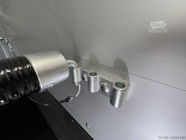 Remorque de transport de chevaux Böckmann Champion Uno Esprit silv+bl SK Pferdeanhänger