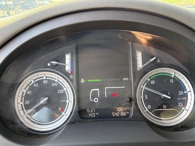 Standard tractor DAF CF 330 FT Spacecab / Daycabin / 540.000 KM / Eu...