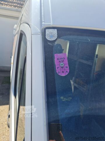 Καρότσι πωλήσεων / φορτηγό τροφίμων Mercedes-Benz 311CDI