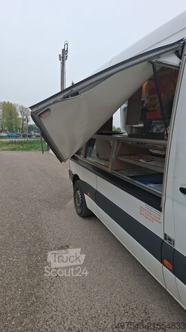 Pusryčių / kepyklos mobilus / užkandžių sunkvežimis Mercedes-Benz 311CDI