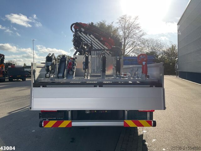 Vrachtwagen met kraan Volvo FH 540 10x4 Fassi 215 Tonmeter laadkraan + Fly-...