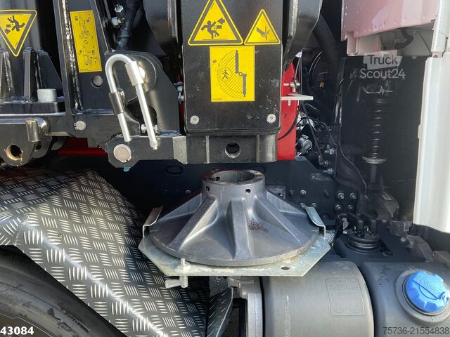 Vrachtwagen met kraan Volvo FH 540 10x4 Fassi 215 Tonmeter laadkraan + Fly-...