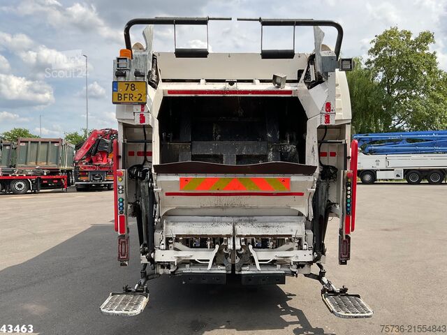 Refuse collection vehicle DAF FAG CF 290 Euro 6 Geesink 17m³