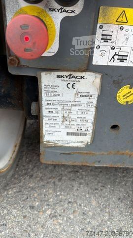 Munkaplatform Skyjack SJ III 3220 elektr. Hebebühne AH 7,95 m