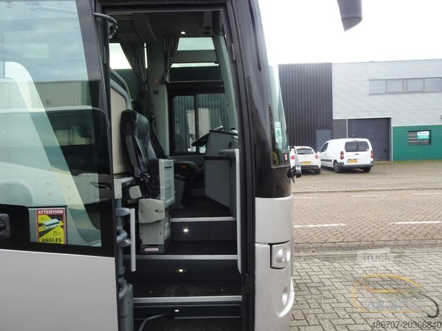 Autobus granturismo VAN HOOL EX16 Mid, 55 Sitze, Euro 6