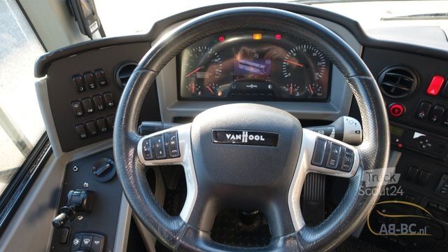 Autobus granturismo VAN HOOL EX16 Mid, 55 Sitze, Euro 6