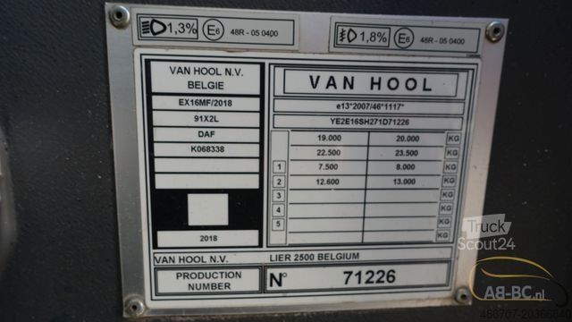 Autobus granturismo VAN HOOL EX16 Mid, 55 Sitze, Euro 6