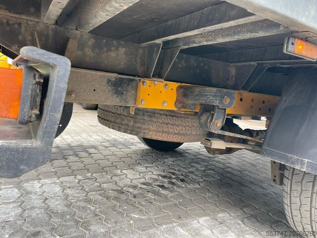 Camião de plataforma com cabina dupla Ford Transit FT 350 EL
