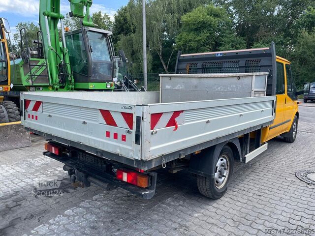 Camião de plataforma com cabina dupla Ford Transit FT 350 EL