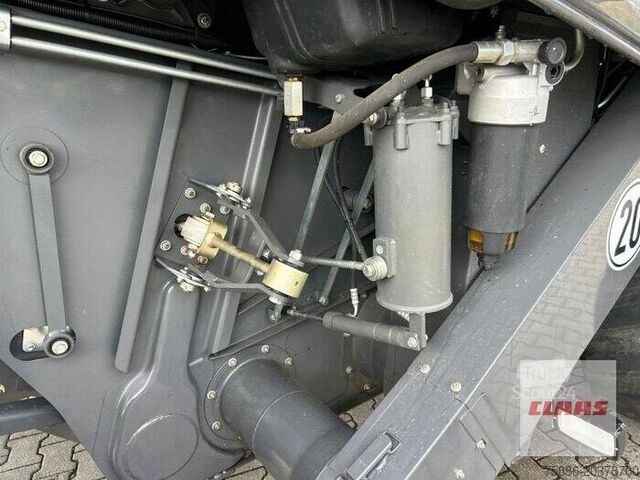 Kombajn za žetev in mlatev Claas LEXION 6800 TT E5 CLAAS MÄHDRE