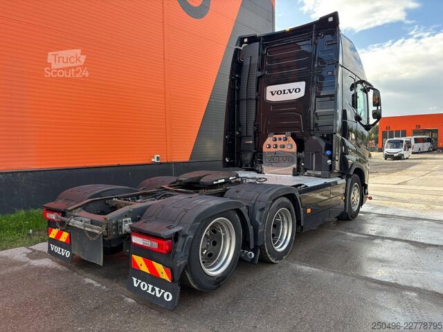 Standaard trekker Volvo FH 500 6x2 GLOBE XL / ADR / RETARDER / DOUBLE B...
