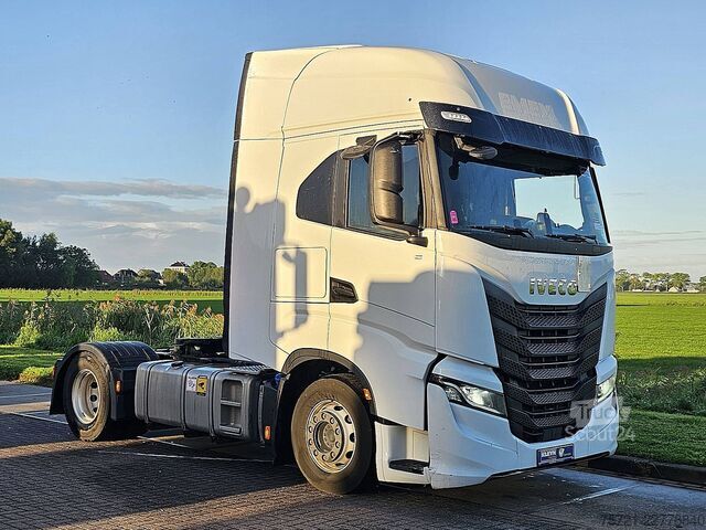 Standaard trekker IVECO S-WAY AS440S49