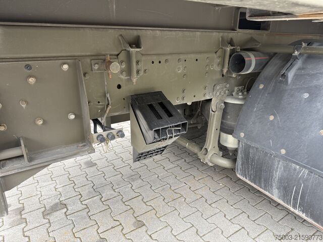 Flatbed truck with tarp Iveco EuroTrakker 190E35W 4X4 Ex Armee