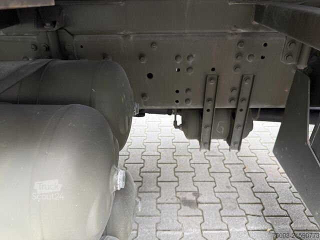 Flatbed truck with tarp Iveco EuroTrakker 190E35W 4X4 Ex Armee