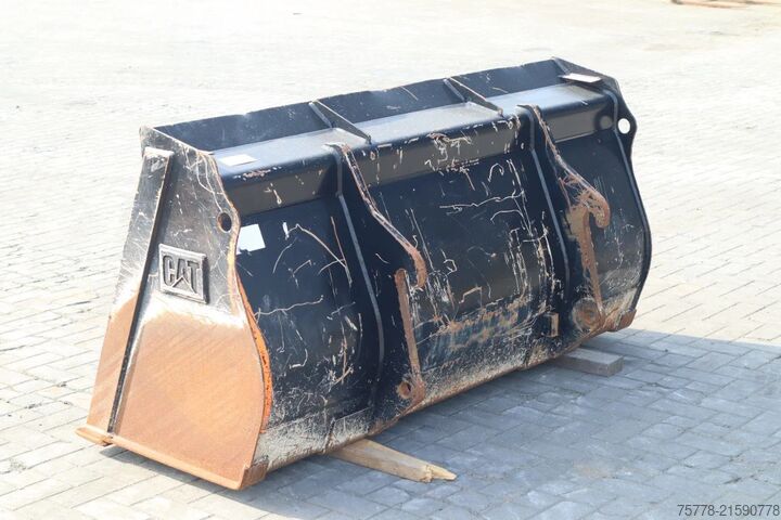 Standard bucket Caterpillar 906 | BUCKET | 0.9 M3