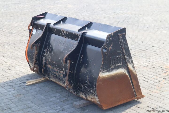 Standard bucket Caterpillar 906 | BUCKET | 0.9 M3