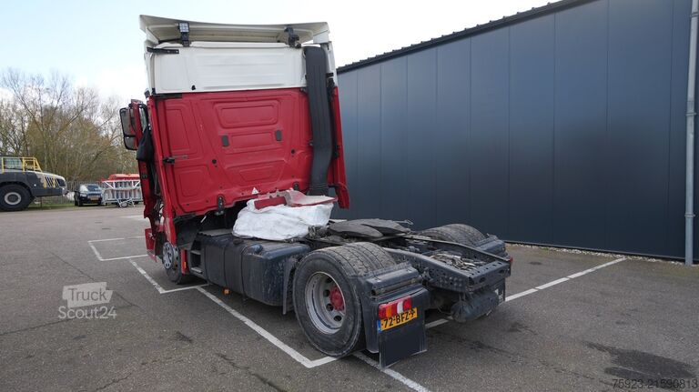 Standard-SZM Mercedes-Benz Actros 1942 damaged Tractor unit