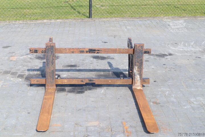 Pallet fork Caterpillar 906 | FORK CARRIAGE | VORKENBORD | GABELN