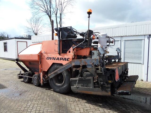 Paver Dynapac F 8-4W