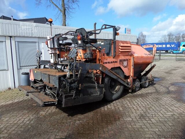 Paver Dynapac F 8-4W