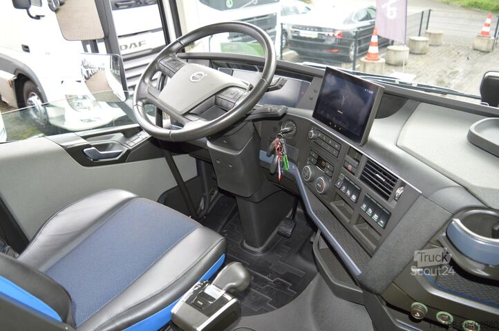 стандартний тракторний агрегат VOLVO FH 460 Globetrotter XL i-Save