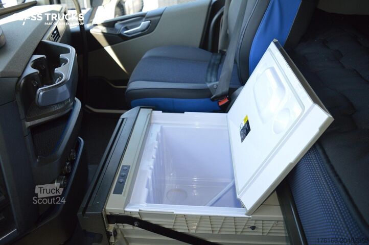 стандартний тракторний агрегат VOLVO FH 460 Globetrotter XL i-Save