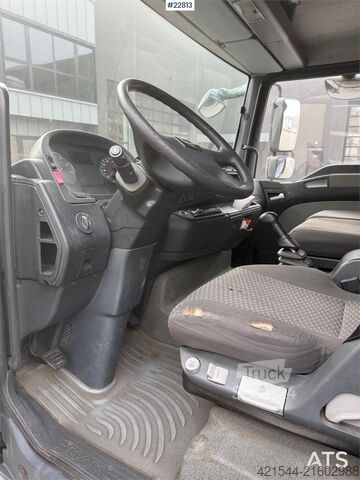 Ремарке на платформата MAN TGL 8.180 flatbed truck as a repair object