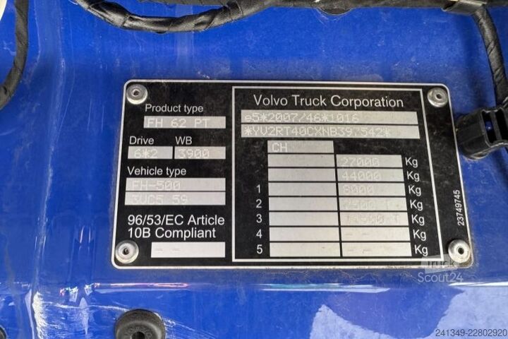 Стандартний тягач VOLVO FH-500 6x2