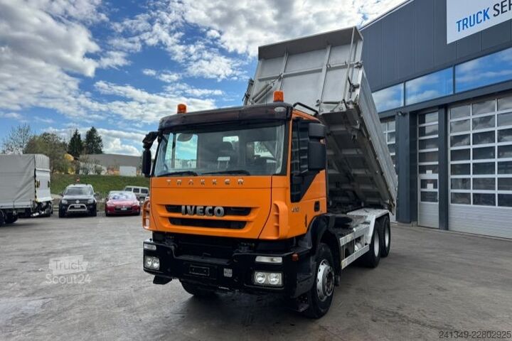 Tippbil IVECO Trakker 410 6x4 Moser
