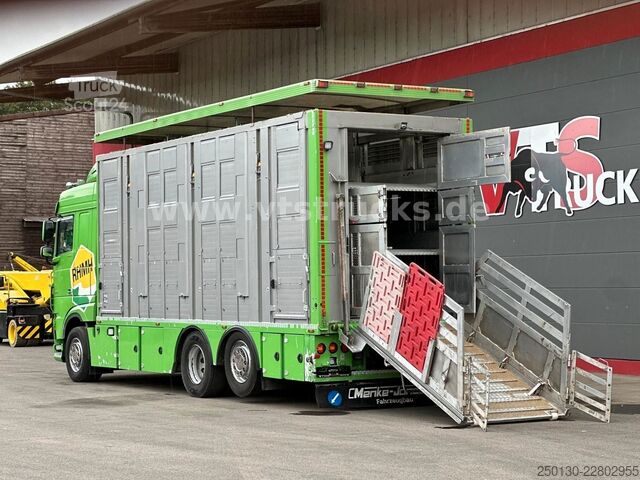 Kreaturvogn DAF XF 480 LL 6x2 3.Stock Menke Viehwagen m. Hubdach