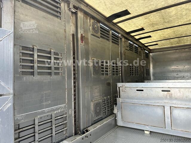 Kreaturvogn DAF XF 480 LL 6x2 3.Stock Menke Viehwagen m. Hubdach