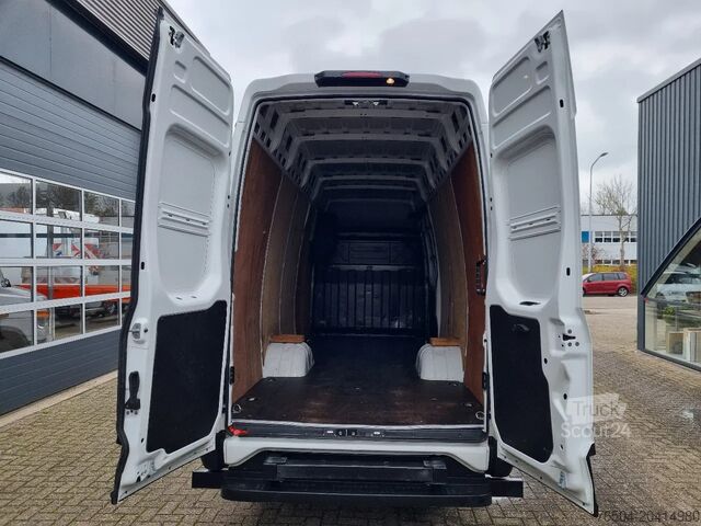 Bestelbus Iveco Daily 70C18 3.0D L4H3 Hi-Matic Euro 6 GVW 7000 kg