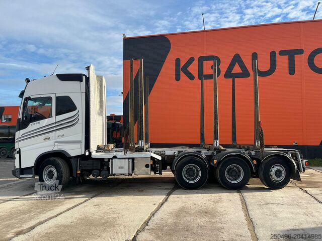 Transportador de troncos Volvo FH 16 750 8x4*4 CHASSIS L=7113 mm