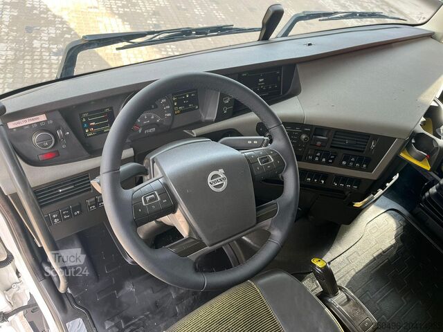 Transportador de troncos Volvo FH 16 750 8x4*4 CHASSIS L=7113 mm