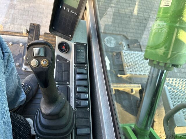 Rukovalac materijalom Sennebogen 818 KOPARKA KOŁOWA