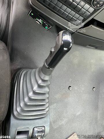 Sistem ruku kuke Man TGS 26.440 6x4 ZF Intarder Manual 26 Ton haakar...