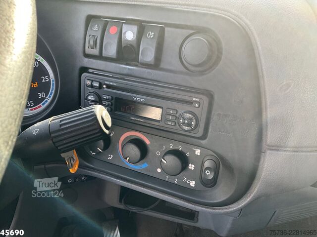 Darus billenőplatós teherautó DAF FA 55 LF 220 HMF 10 Tonmeter laadkraan Just 119...
